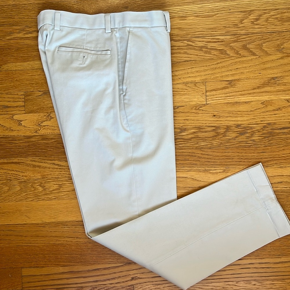 Brooks Brother’s Advantage Chino Milano Men’s 32x32